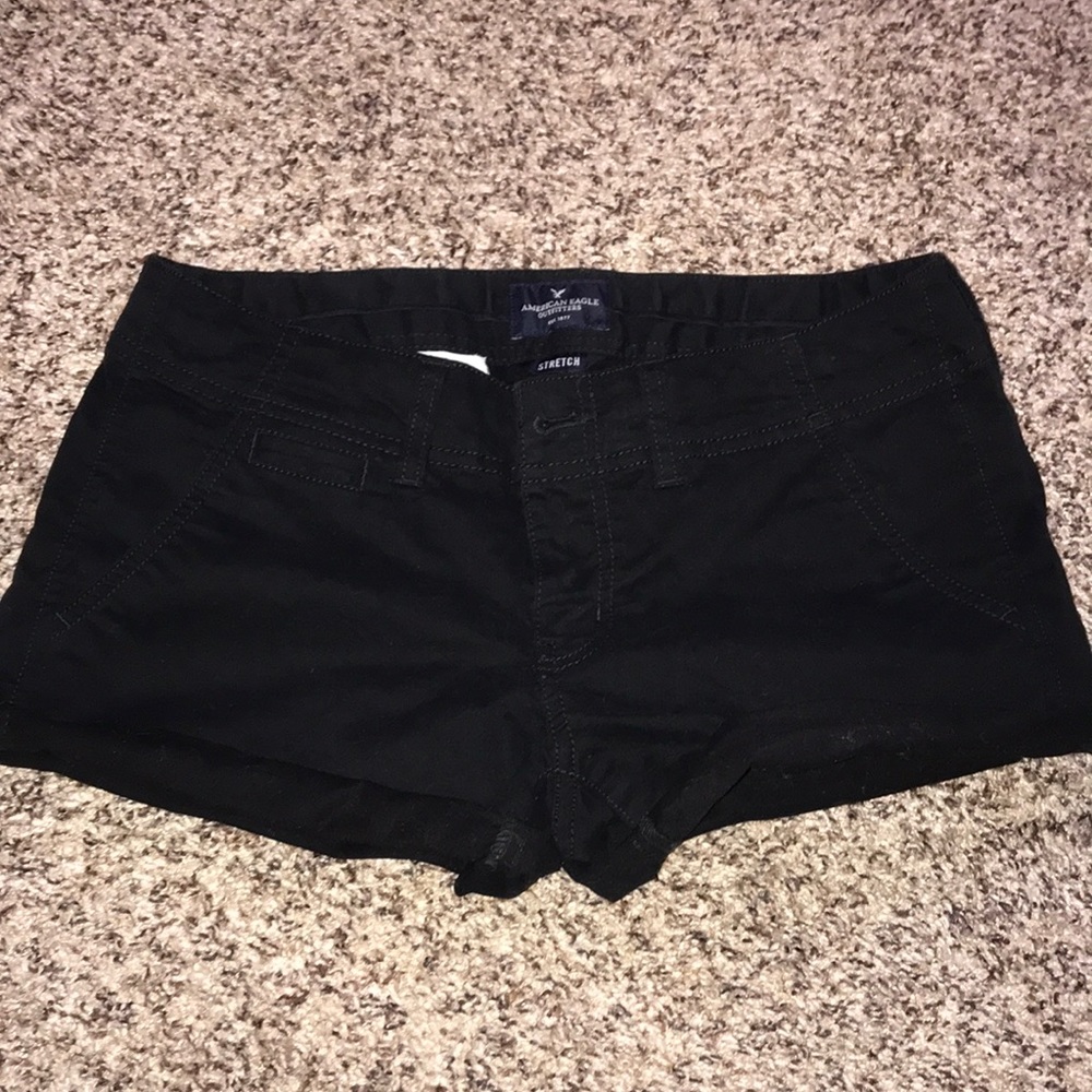 Selling my American eagle shorts!!